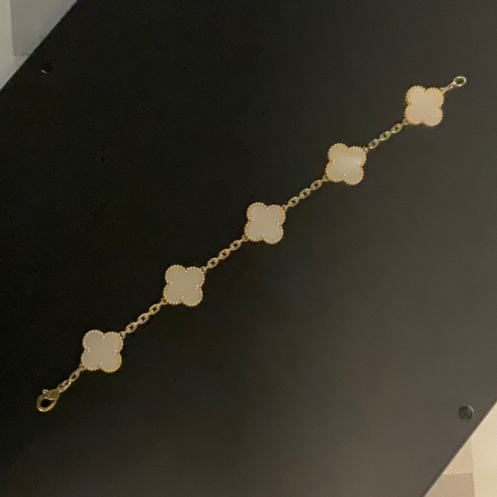 Gold and White Clover Bracelet